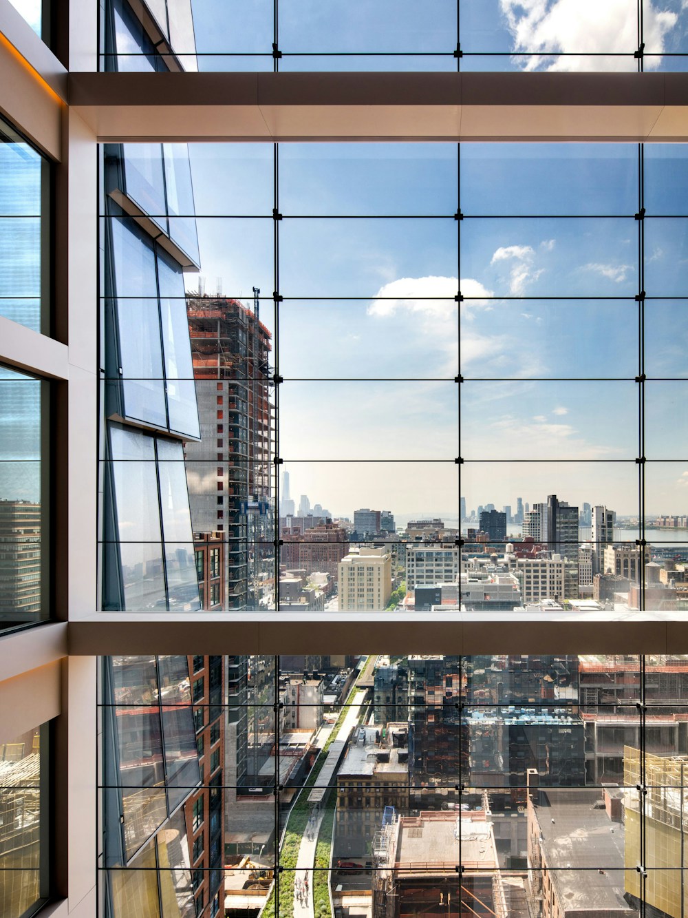 View south along the High Line