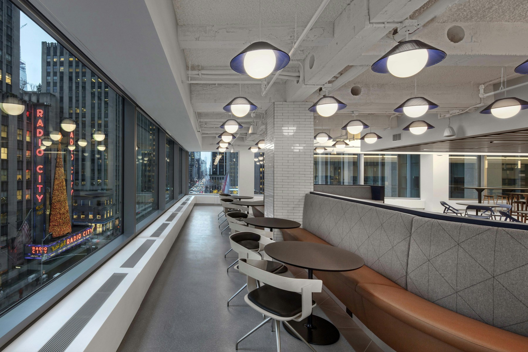 Cafe looking out over Sixth Avenue