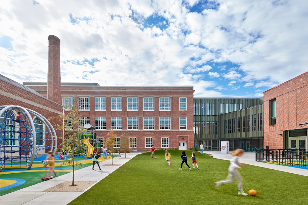 Raymond Elementary School