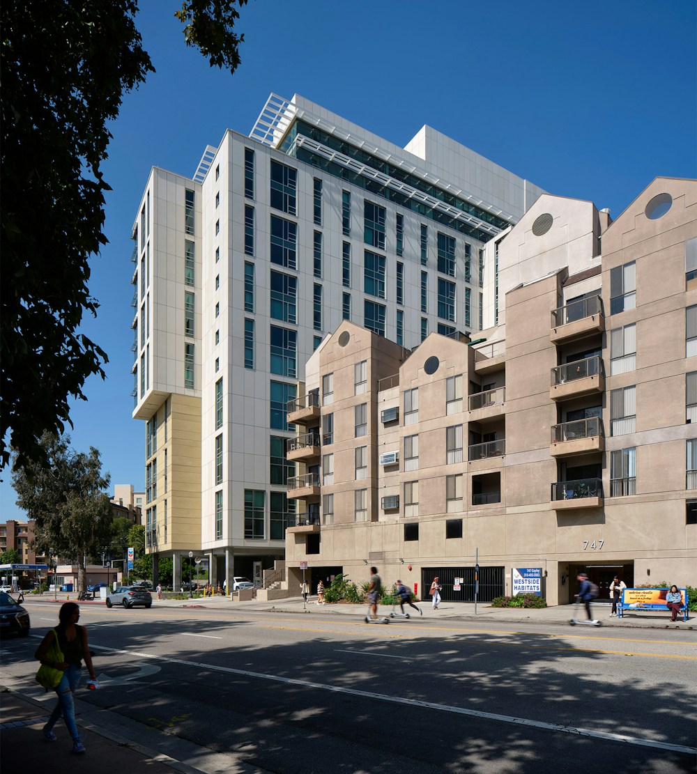 View along Gayley Ave (Photo by Tim Griffith)