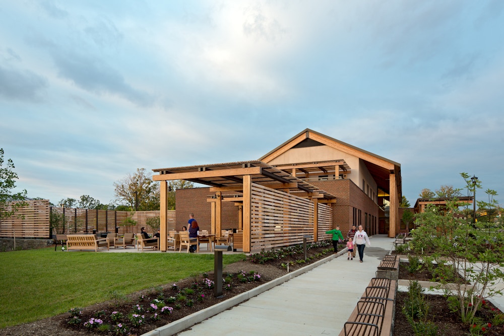 Grill area (Belvoir)