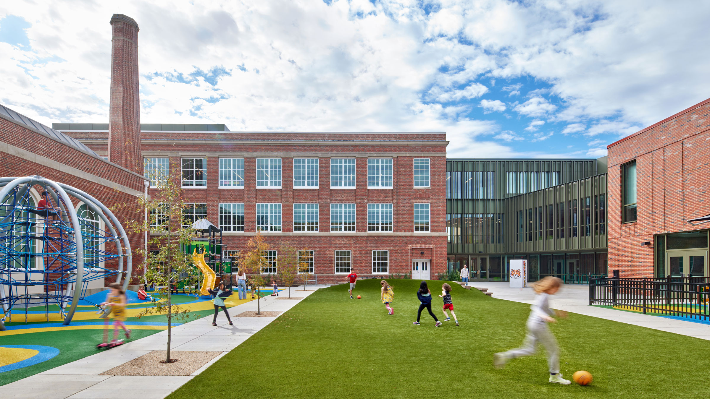 Raymond Elementary School