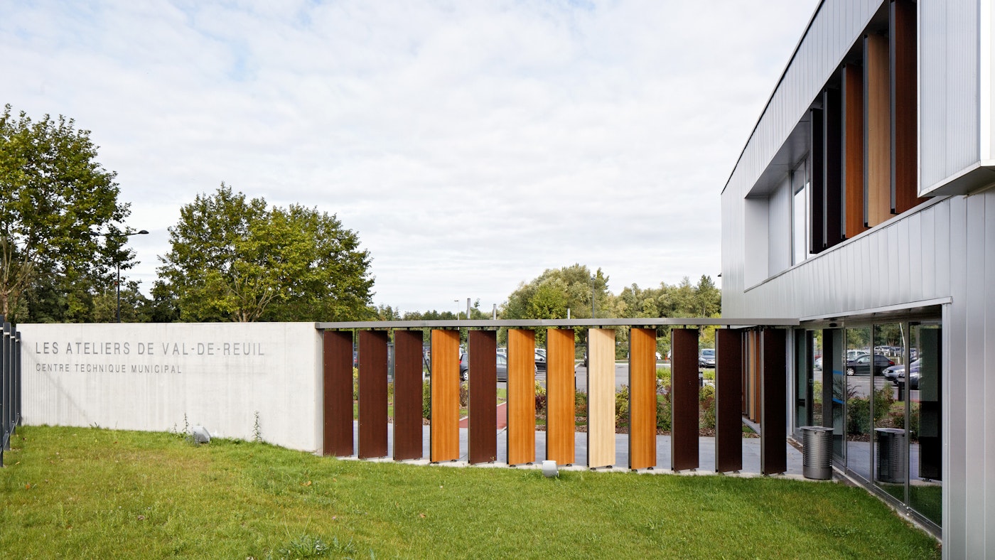 Technical Center by Studios Architecture