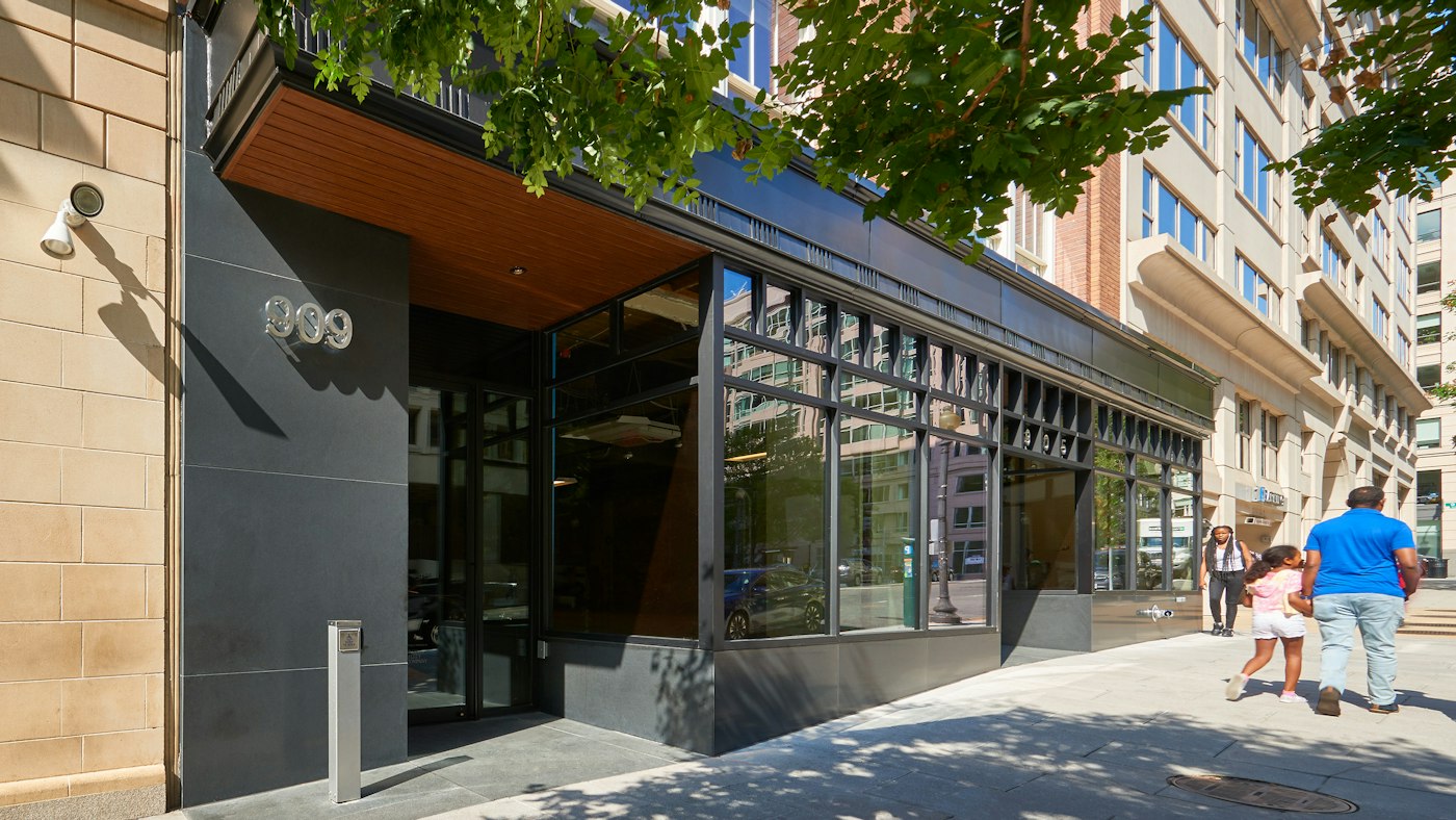 905/909 E Street NW