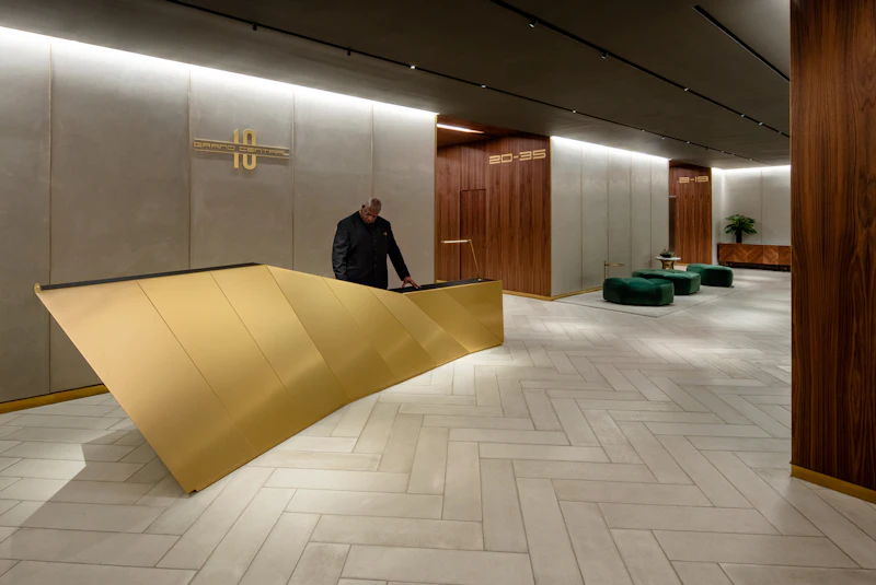 10 Grand Central