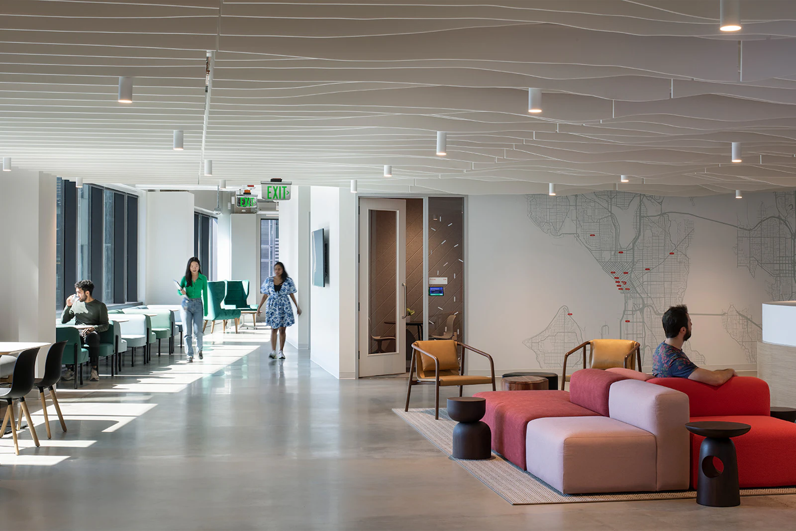 The Architecture and Design of STUDIOS