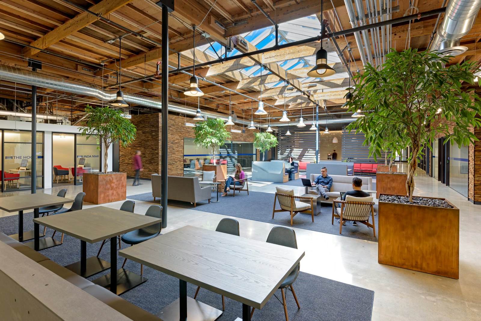 LinkedIn 880 W. Maude