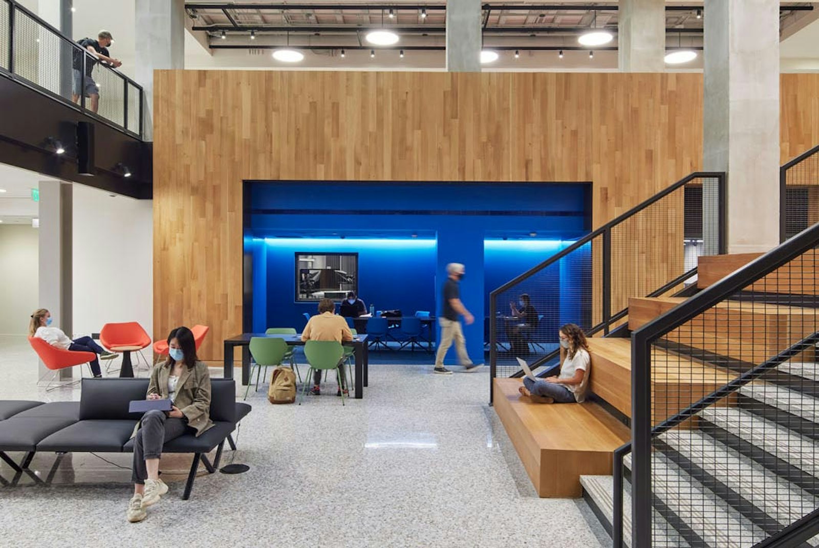 The Architecture and Design of STUDIOS
