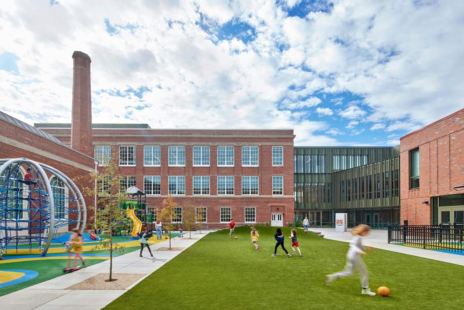 Raymond Elementary School