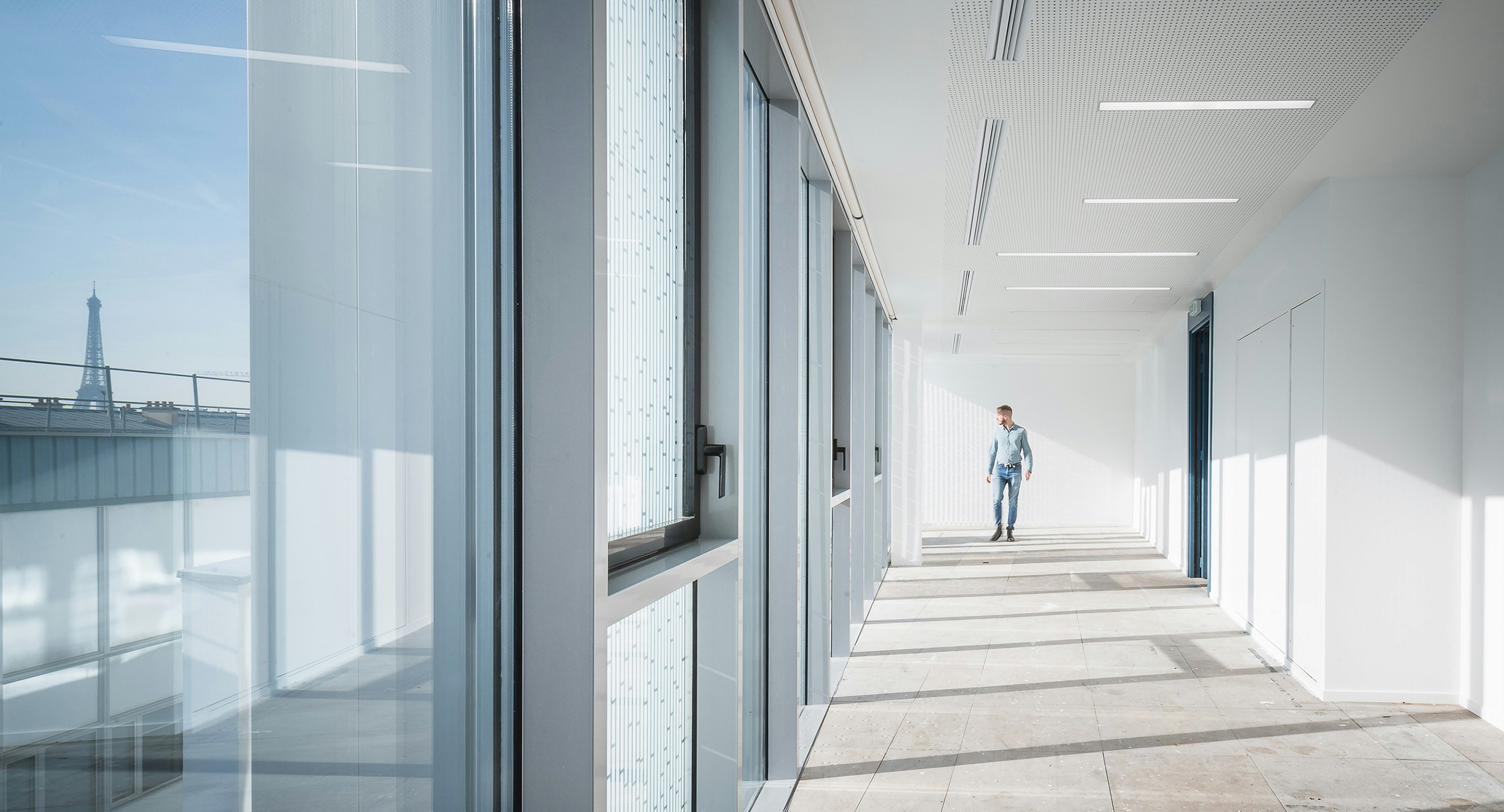 Floor with courtyard views © Baptiste Lobjoy