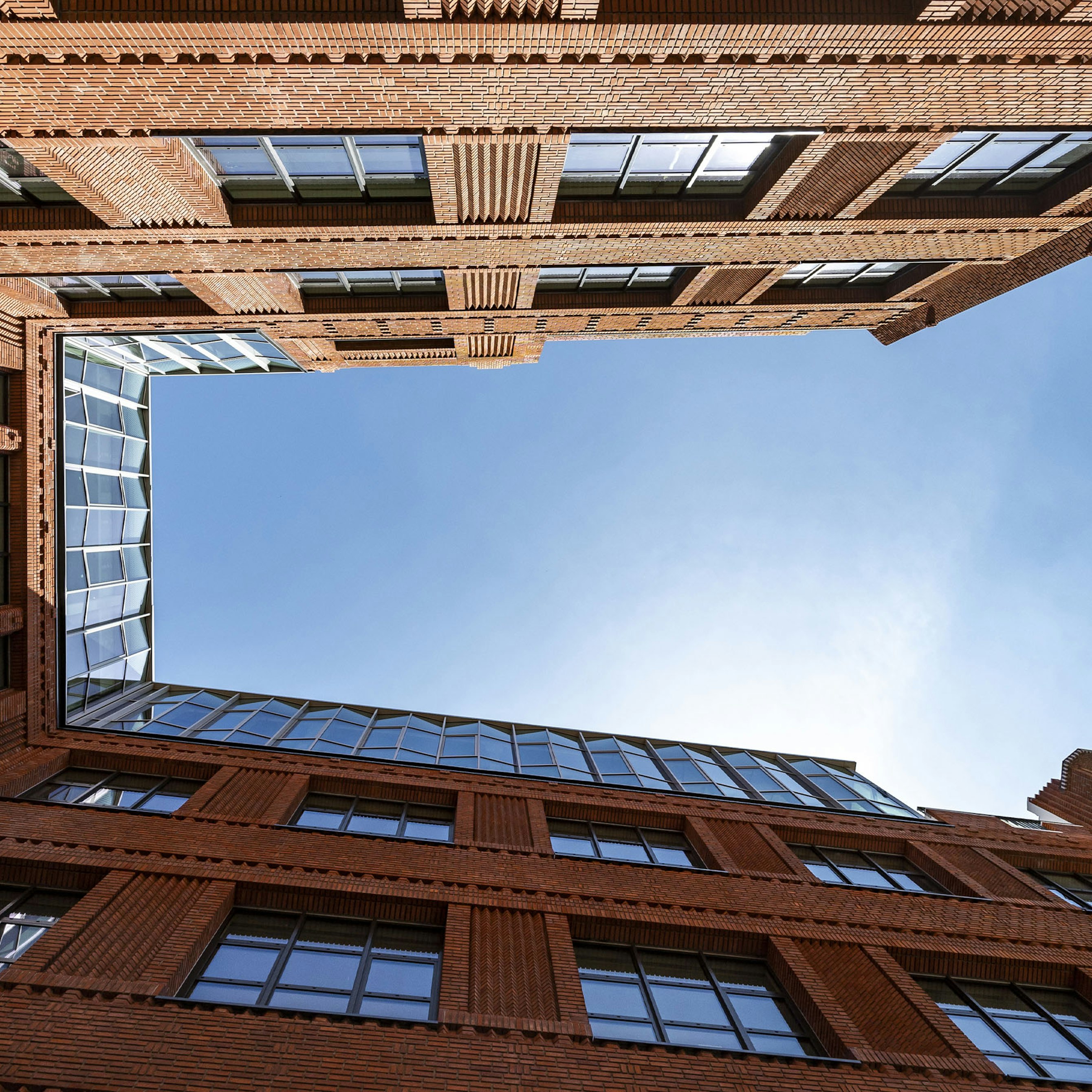 New crowning on Edimbourg's facade ©Olivier Ouadah
