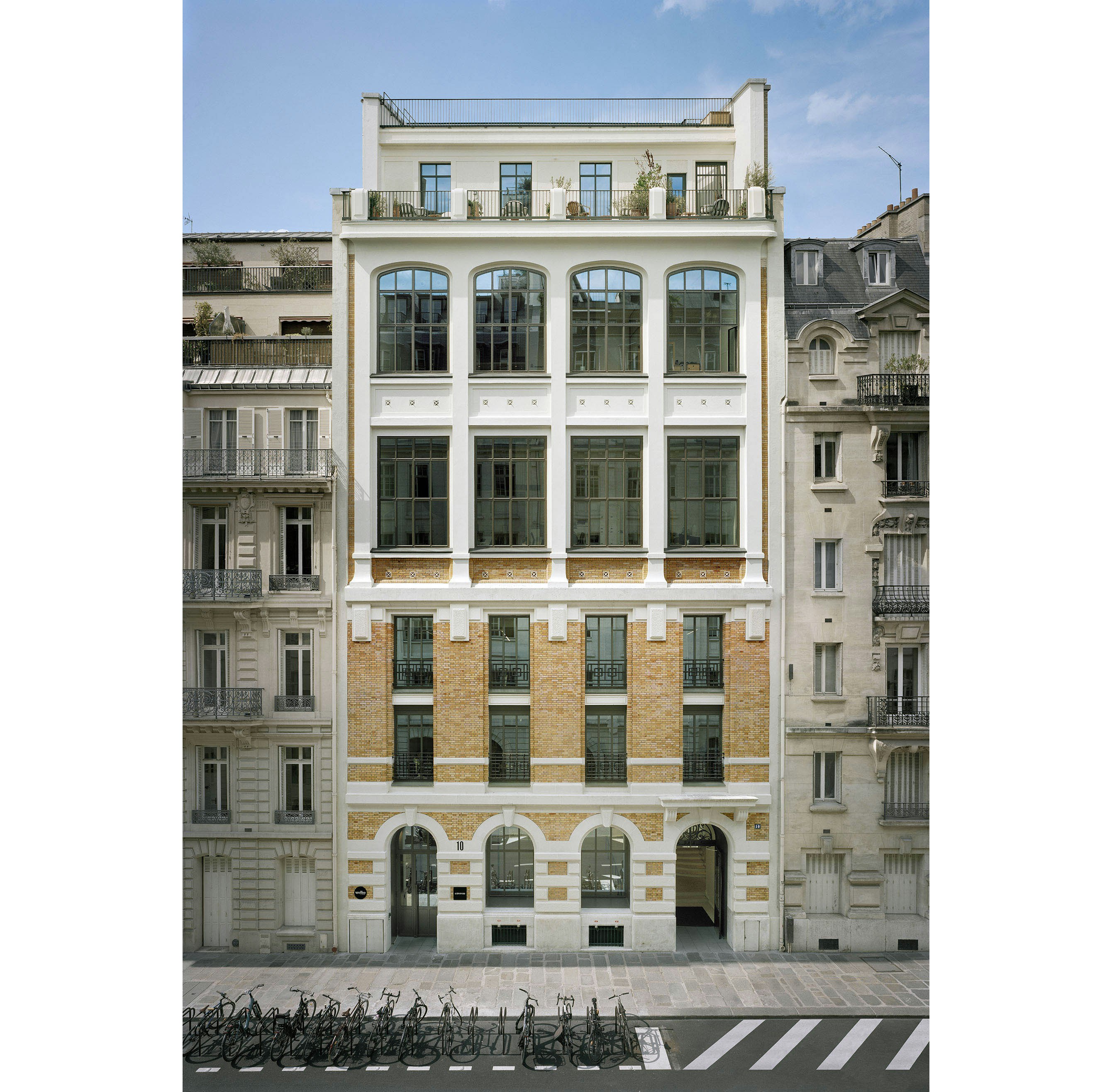 Madrid facade - after renovation