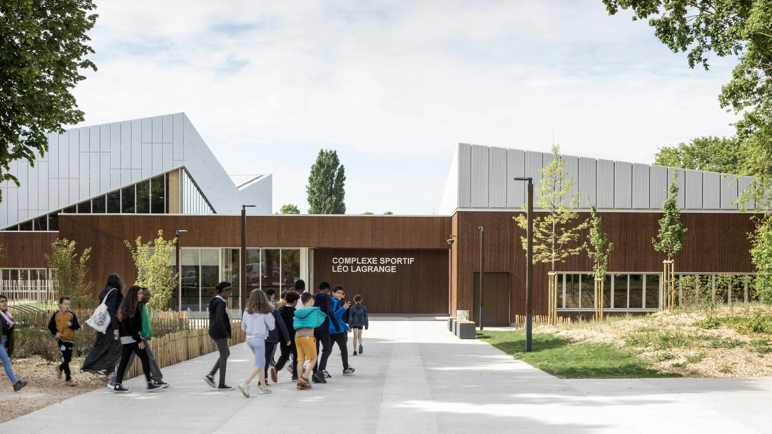 Complexe Sportif Léo Lagrange STUDIOS Architecture