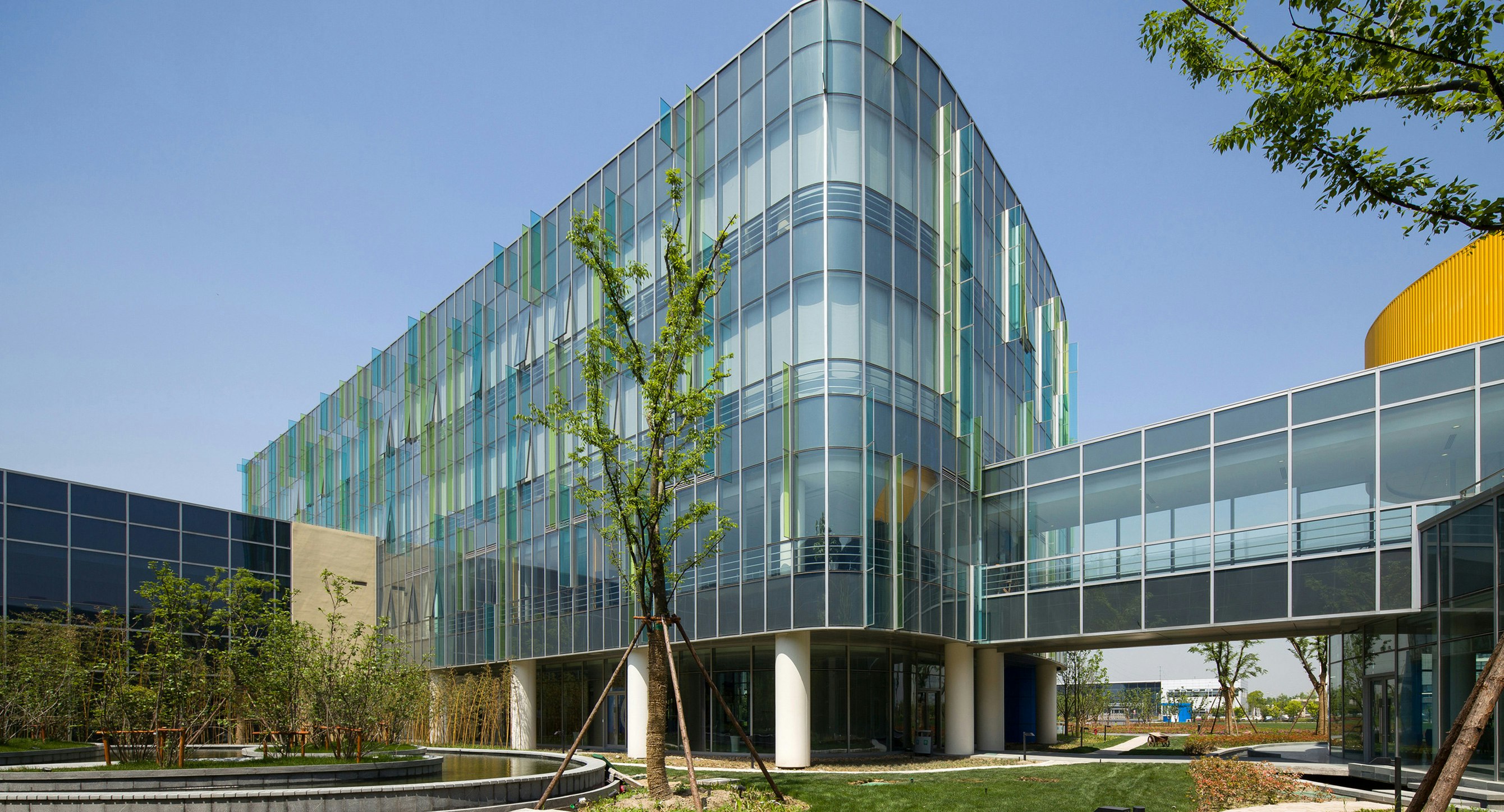 Office wing