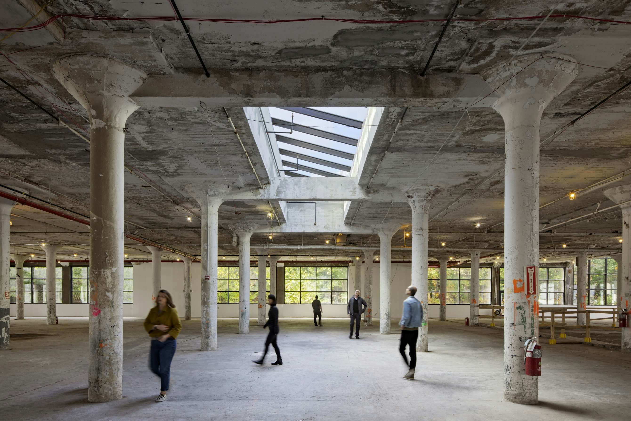 Fullbleed Carousel_Slide 3.jpg