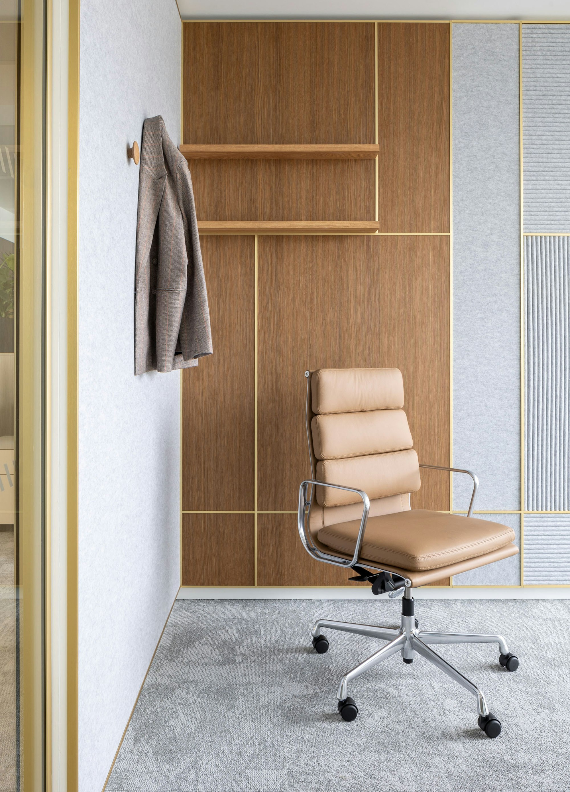 McKinsey & Company office in Paris by Studios Architecture